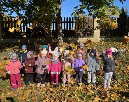 Den stromů v MŠ 🌳